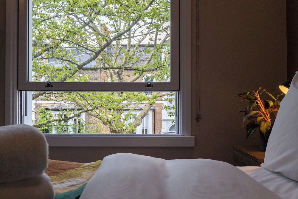Large del hotel Room2 London Hammersmith Townhouse. Foto 7