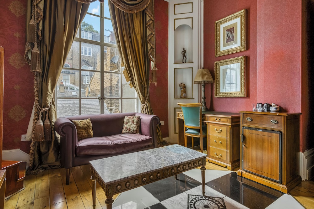 Suite sénior del hotel Opulence Boutique. Foto 1