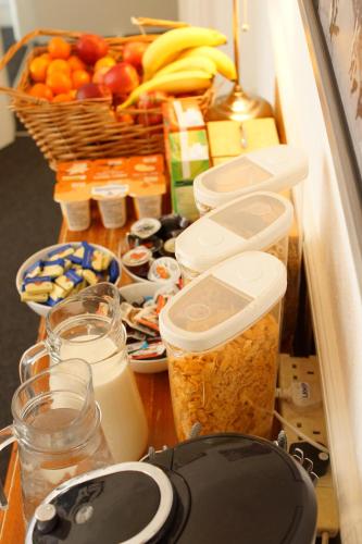 Habitación cuádruple del hotel Plaza hotel. Foto 2