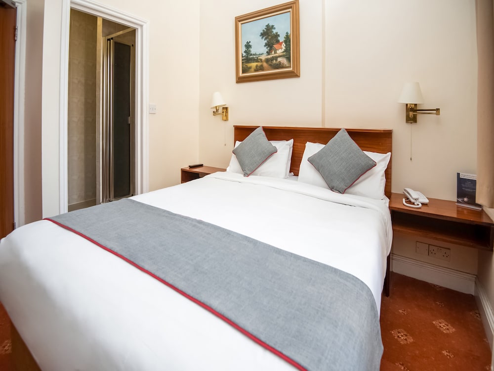 Habitación estándar doble del hotel St George. Foto 2