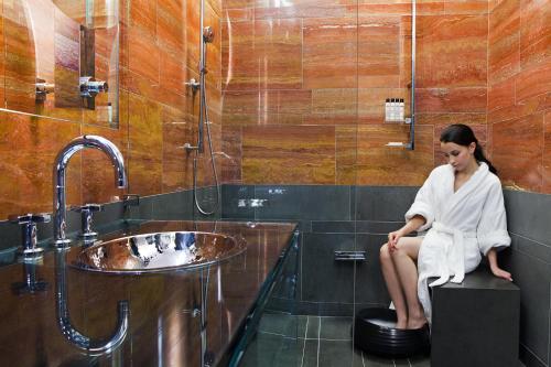 Habitación Deluxe con cama extragrande del hotel Andaz 5th Avenue