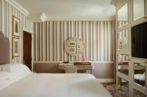 Habitación Deluxe con cama extragrande del hotel The Egerton House. Foto 6