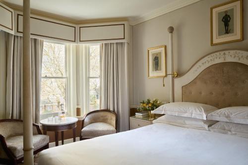 Habitación Deluxe - 1 cama grande del hotel The Egerton House. Foto 3