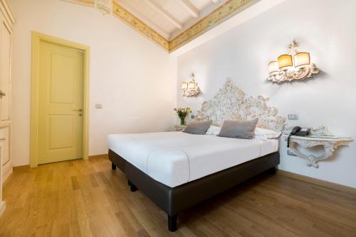 Habitación Doble Estándar - 1 o 2 camas del hotel Art Atelier. Foto 6