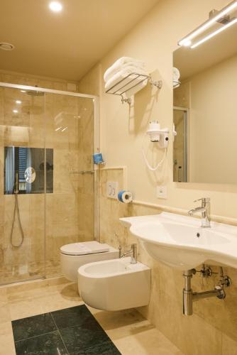 Habitación Doble Estándar - 1 o 2 camas - Dependencia del hotel Art Atelier. Foto 1