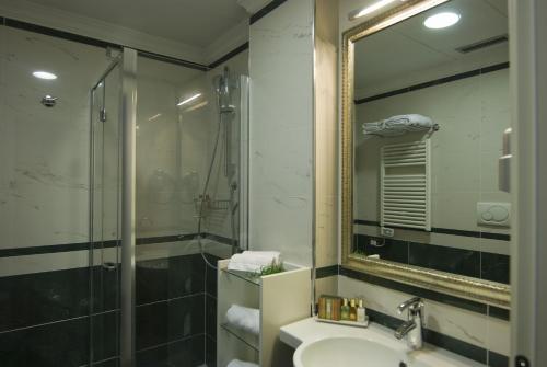 Habitación Individual del hotel JR Hotels Oriente Bari. Foto 2
