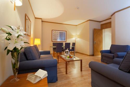 Suite de 1 dormitorio del hotel Senator Parque Central. Foto 4