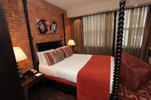 Habitación Doble Estándar del hotel Indigo London Tower Hill, An Ihg. Foto 4