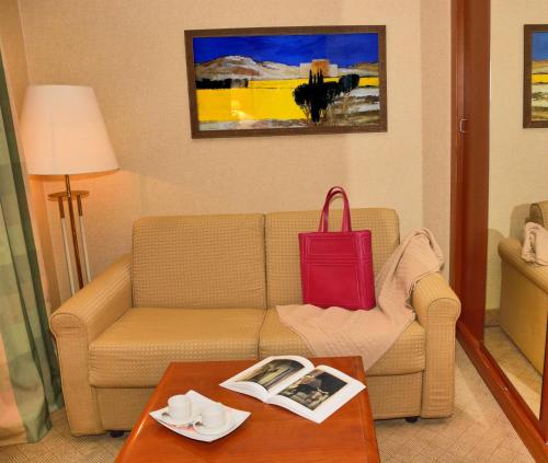 Habitación Cuádruple del hotel LH Hotel Lloyd Roma. Foto 2