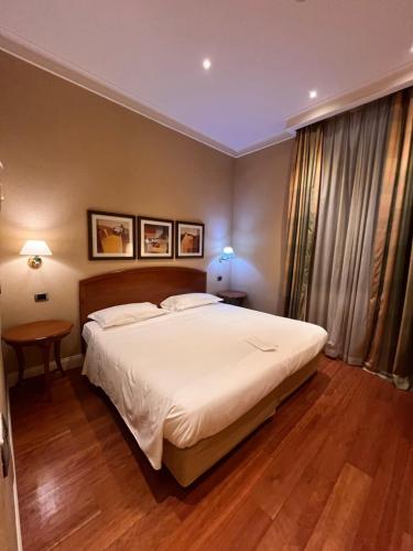 Habitación Doble Superior del hotel LH Hotel Lloyd Roma. Foto 1