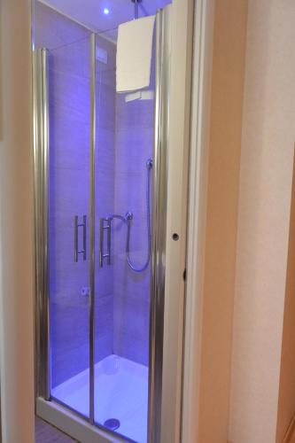 Habitación Triple Clásica del hotel Eurohotel. Foto 2