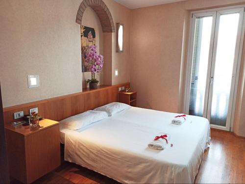 Habitación Triple Superior del hotel Eurohotel. Foto 1