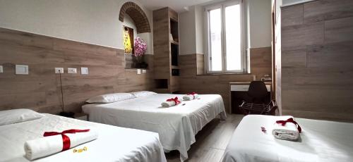 Habitación Cuádruple Prémium del hotel Eurohotel. Foto 2