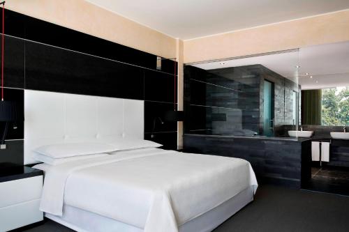 Suite Presidencial del hotel Sheraton Milan Malpensa Airport and Conference Center