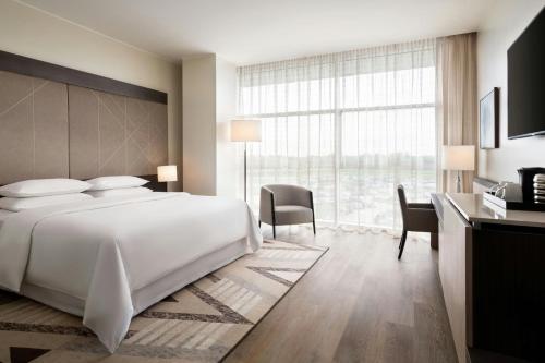Habitación Doble Executive Club - Acceso al salón del club del hotel Sheraton Milan Malpensa Airport and Conference Center. Foto 4