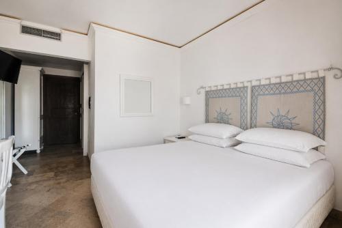 Habitación Doble del hotel Sighientu Resort. Foto 1