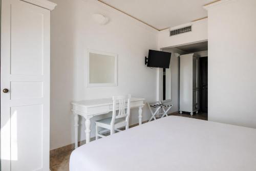 Habitación Doble del hotel Sighientu Resort. Foto 4