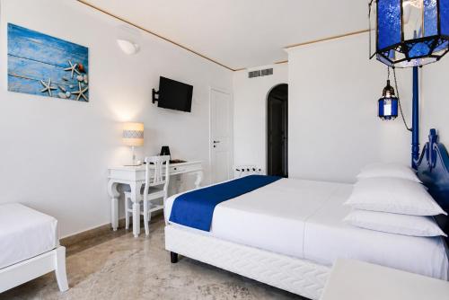 Habitación Familiar Deluxe del hotel Sighientu Resort. Foto 1