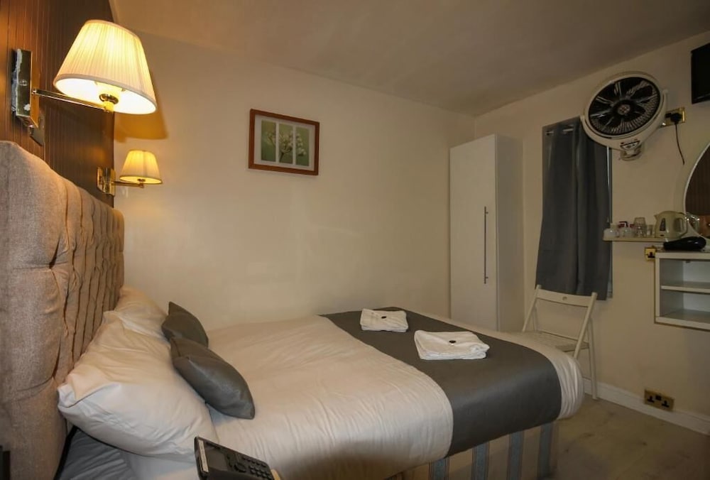 Habitación Doble del hotel Hyde Park Court. Foto 1