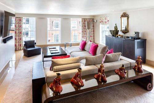 Suite de 1 dormitorio del hotel The May Fair, A Radisson Collection , Mayfair London. Foto 4