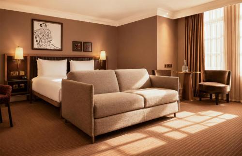 Habitación Executive Collection Premium del hotel The May Fair, A Radisson Collection , Mayfair London. Foto 2
