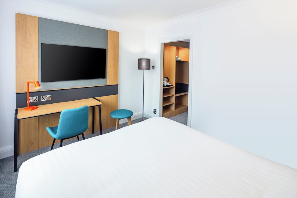 Habitación estándar, 1 cama de matrimonio grande (Super with Double Sofa) del hotel Holiday Inn London-bexley, An Ihg. Foto 1