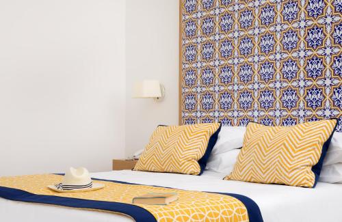 Habitación Doble Estándar con balcón - 1 o 2 camas del hotel Miramare