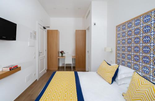 Habitación Doble Estándar con balcón - 1 o 2 camas del hotel Miramare. Foto 2