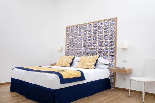 Habitación Doble Estándar con balcón - 1 o 2 camas del hotel Miramare. Foto 10