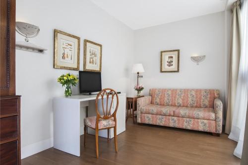 Suite del hotel Amadeus Sevilla. Foto 1