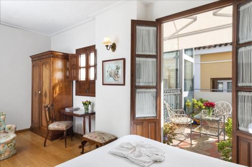 Habitación Doble con terraza del hotel Amadeus Sevilla