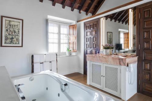 Suite Junior del hotel Amadeus Sevilla. Foto 4