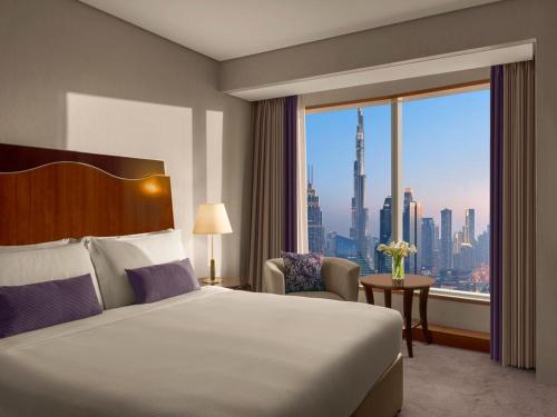 Burj Khalifa Suite del hotel Rose Rayhaan By Rotana. Foto 10