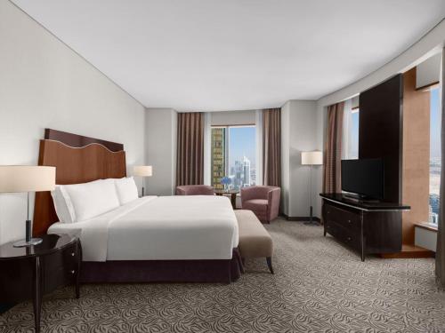 Large Corner – High Floor del hotel Rose Rayhaan By Rotana. Foto 4