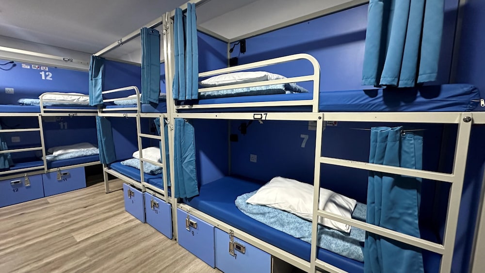 Dormitorio compartido, dormitorio mixto del hotel Smart Hyde Park Inn. Foto 4