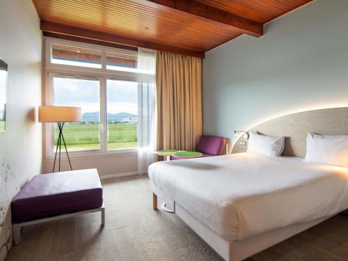 Habitación Doble Estándar con sofá del hotel Ibis Styles Colmar Nord