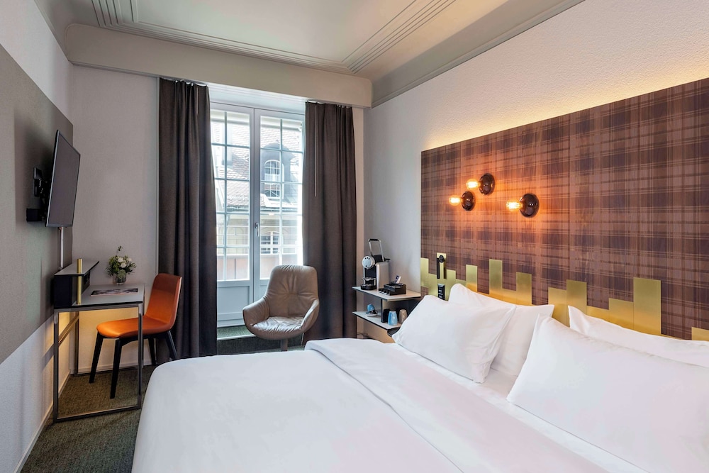 Habitación superior, balcón del hotel NH Bern The Bristol