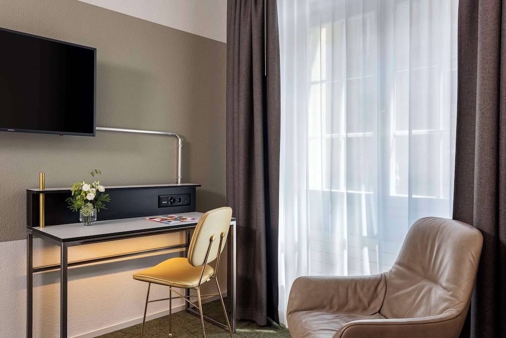 Habitación Superior del hotel NH Bern The Bristol. Foto 4