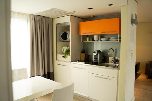 Apartamento de 2 dormitorios del hotel B-Aparthotels Grand Place. Foto 3