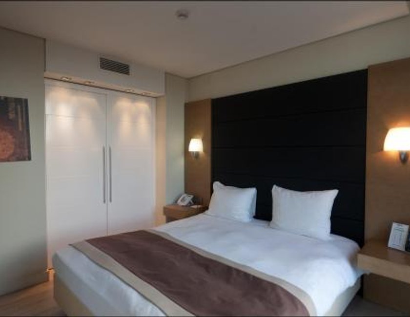 Apartamento de 2 dormitorios del hotel B-Aparthotels Grand Place. Foto 6