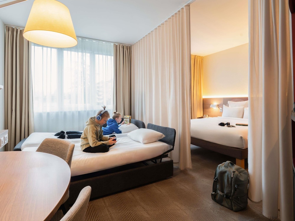Suite Familiar del hotel Novotel Suites Geneve Aeroport