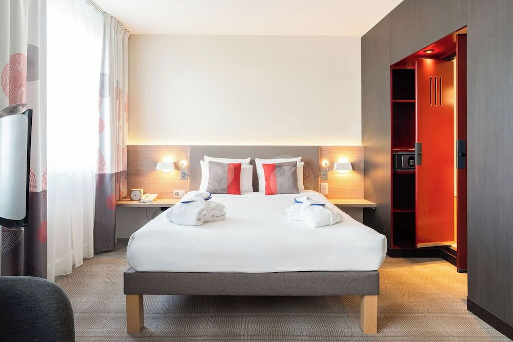 Suite Executive del hotel Novotel Suites Geneve Aeroport. Foto 6