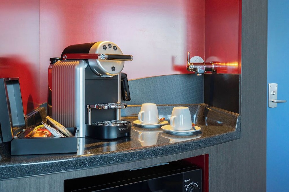 Suite Executive del hotel Novotel Suites Geneve Aeroport. Foto 14