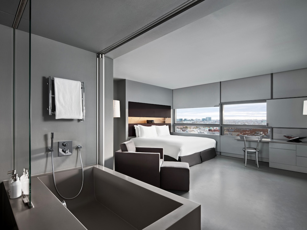 Habitación ejecutiva - Vistas a la catedral, 1 cama king o 2 camas individuales del hotel So/ Vienna. Foto 8