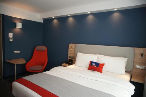 Habitación Estándar con desayuno gratuito del hotel Holiday Inn Express Zurich Airport by IHG