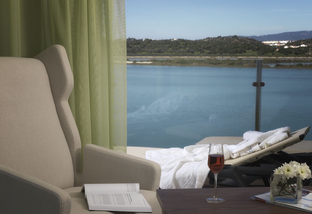 Suite familiar (5) del hotel Agua Hotels Riverside. Foto 5