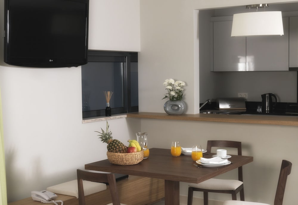 Suite junior (Standard) (2) del hotel Agua Hotels Riverside. Foto 3