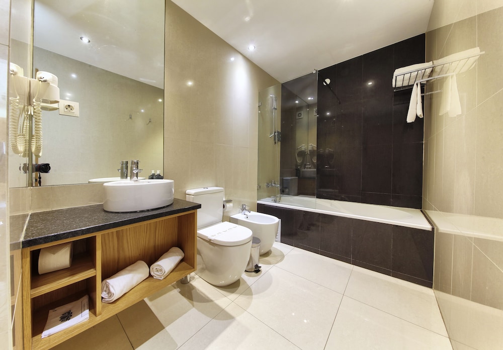 Suite junior (Standard) (2) del hotel Agua Hotels Riverside. Foto 6