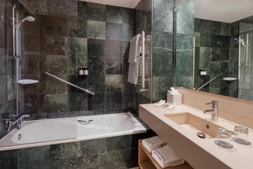 Habitación Doble - 1 o 2 camas del hotel Catalonia Atocha. Foto 5