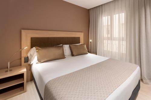 Habitación Doble - 1 o 2 camas del hotel Catalonia Atocha. Foto 8